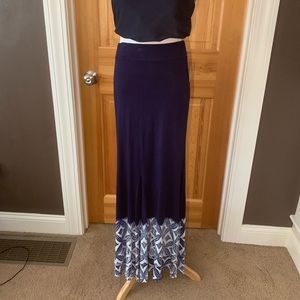 Brand new navy and white flowing skirt.